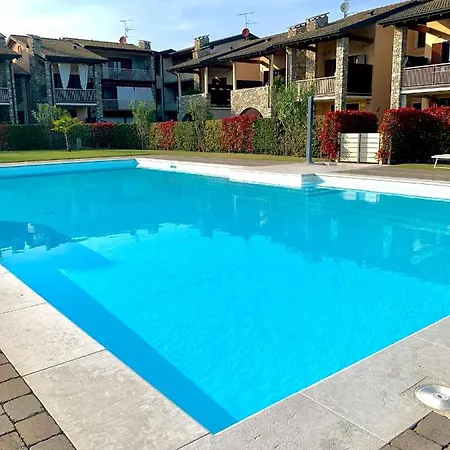 Apartment Urban 21 Pool Desenzano del Garda